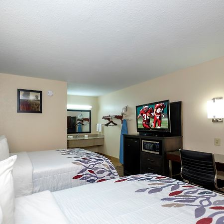 Red Roof Inn Columbus, Ms Εξωτερικό φωτογραφία
