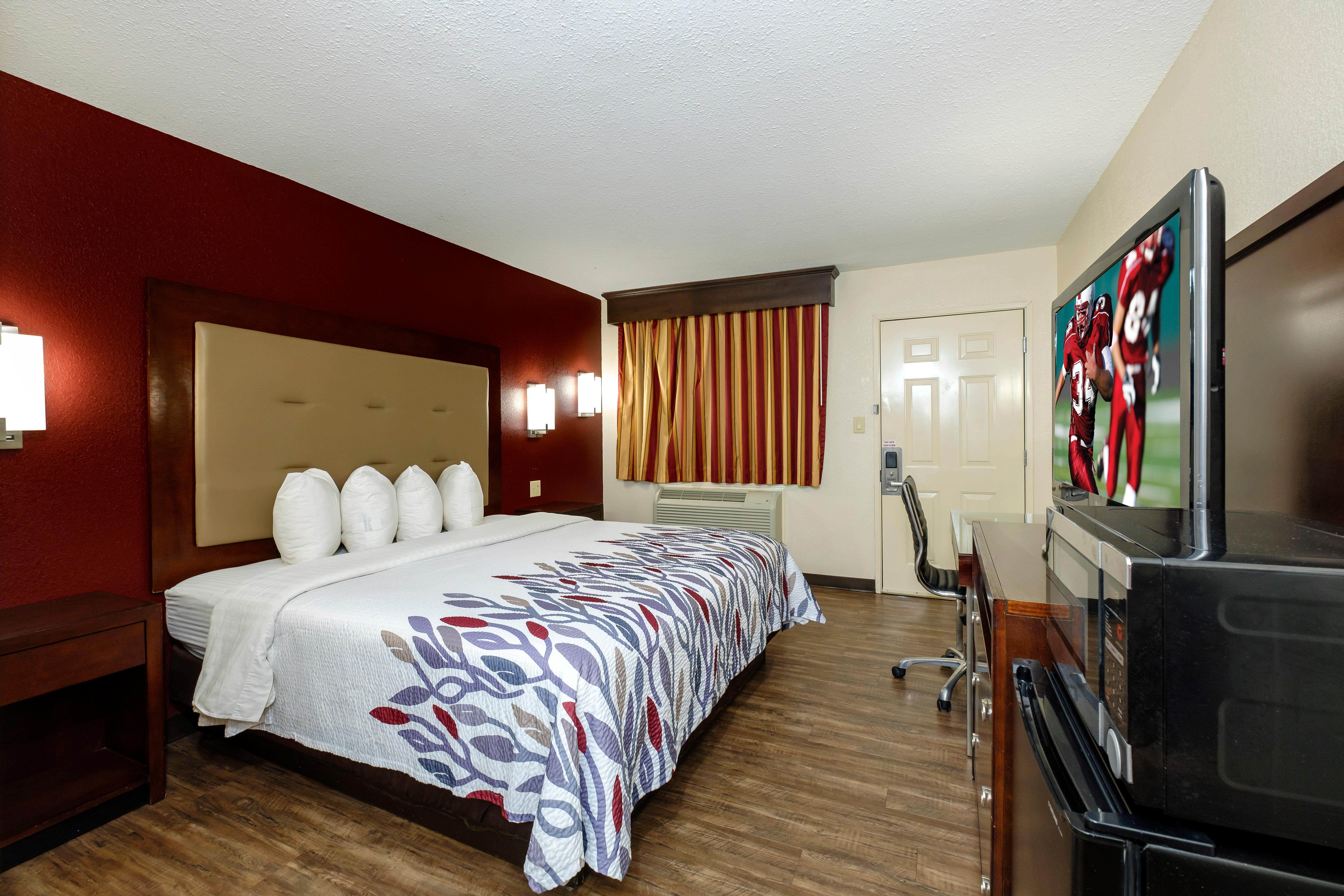 Red Roof Inn Columbus, Ms Εξωτερικό φωτογραφία