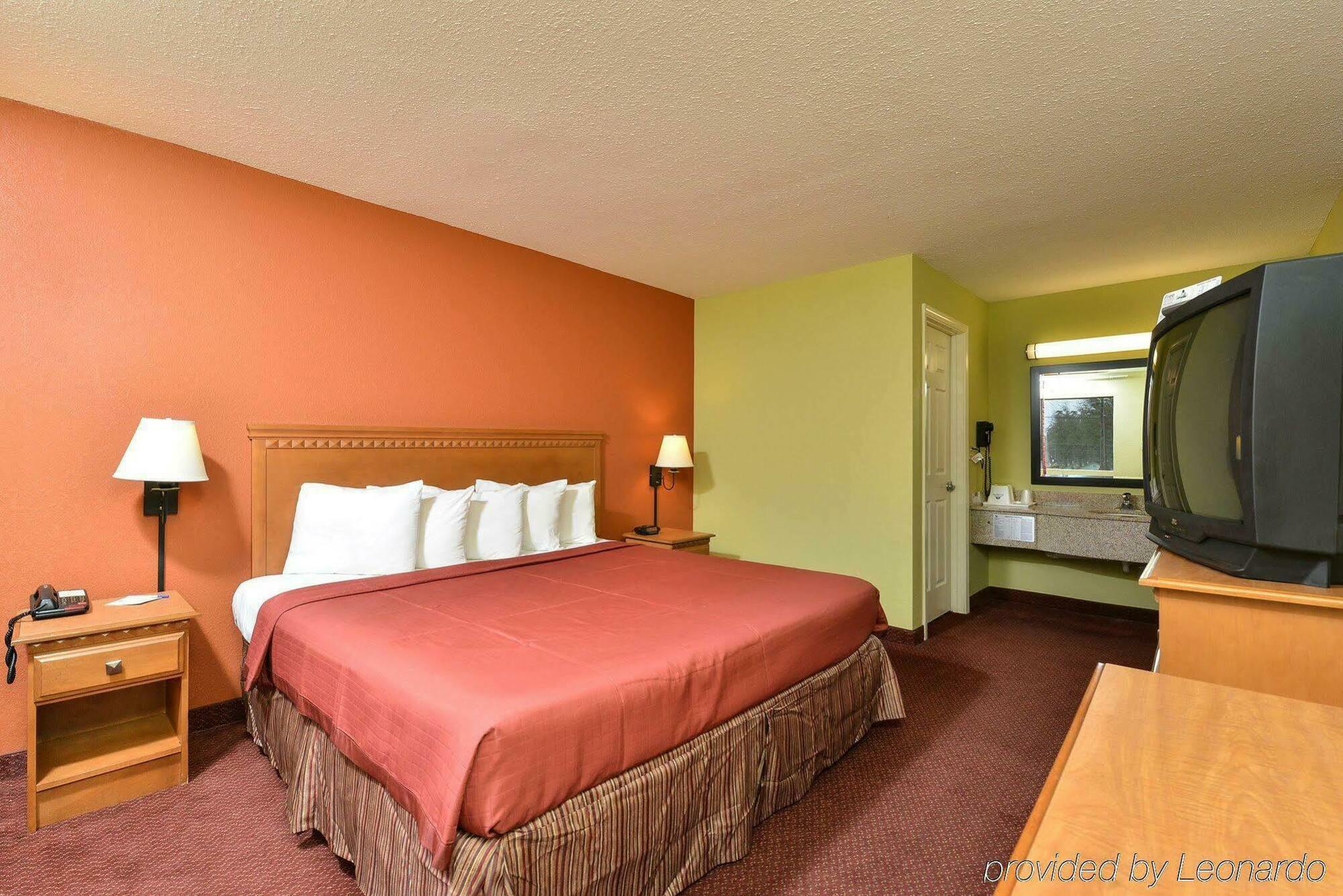 Red Roof Inn Columbus, Ms Εξωτερικό φωτογραφία